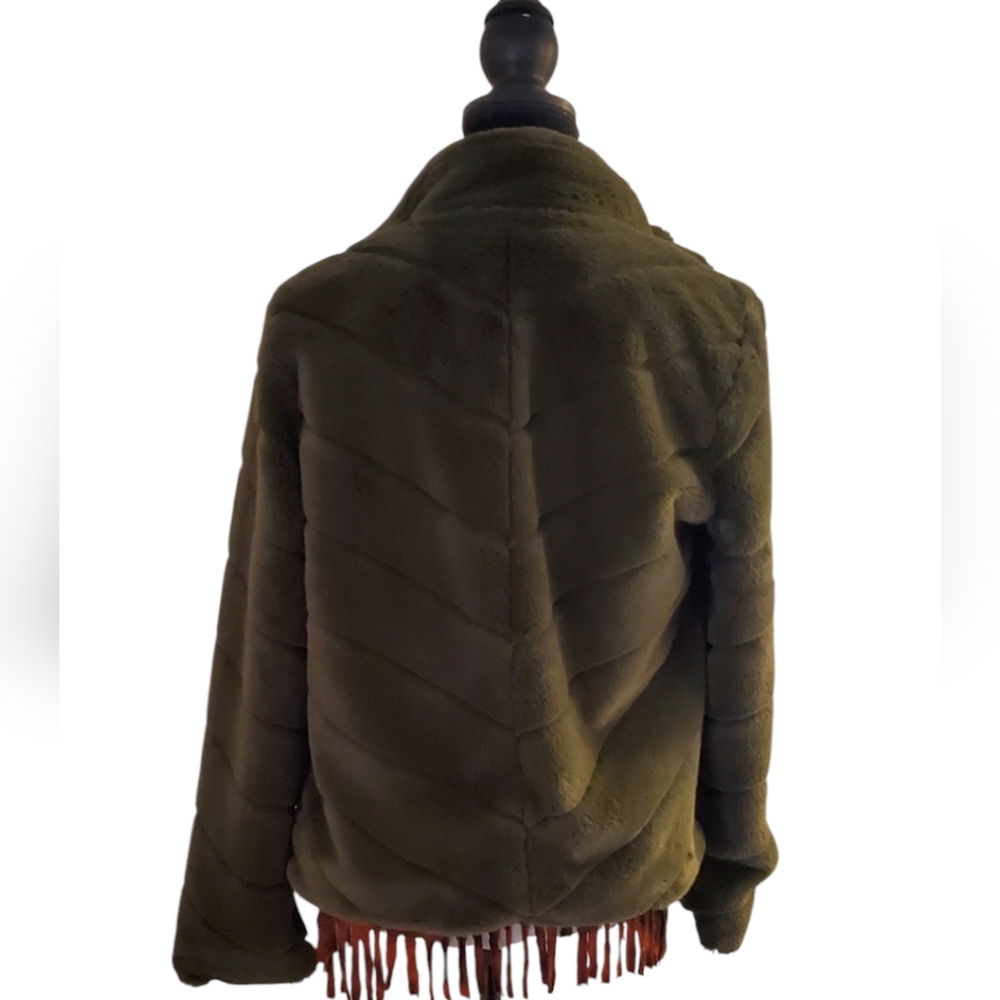 Ci Sono Faux Fur Bomber Jacket - Picture 4 of 6
